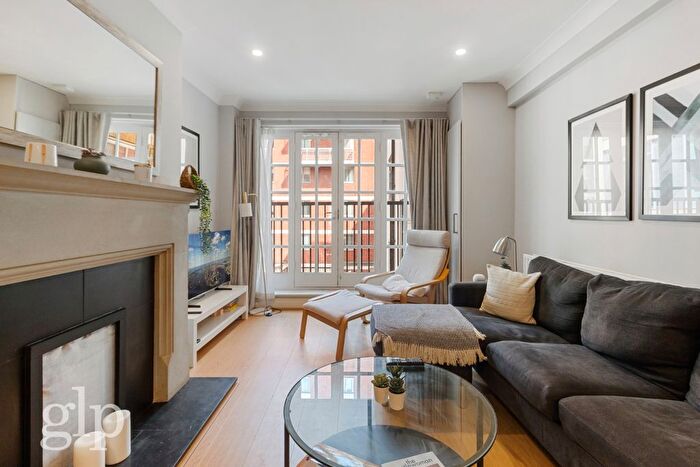 1 Bedroom Flat To Rent In Picton Place, London, Greater London, W1U