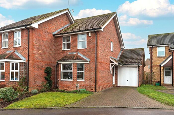 2 Bedroom Semi Detached House For Sale In Bourlon Wood, Abingdon, OX14