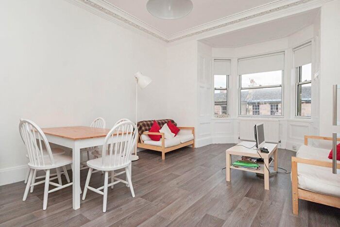 5 Bedroom Flat To Rent In L Rankeillor Street, Edinburgh, EH8
