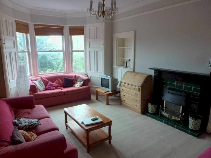 5 Bedroom Flat To Rent In East Claremont Street, Edinburgh, EH7
