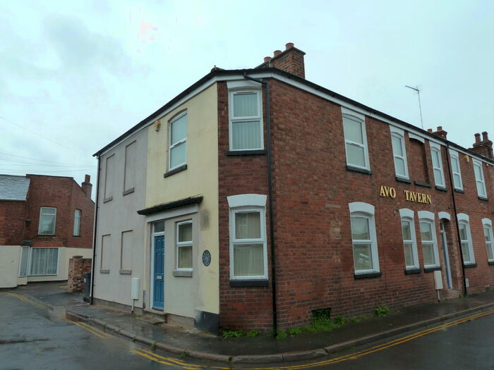 2 Bedroom End Of Terrace House To Rent In Pickard Street, Warwick, CV34