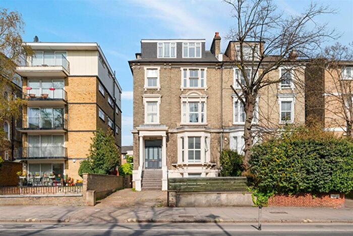 Studio For Sale In Haverstock Hill, Belsize Park, London, NW3
