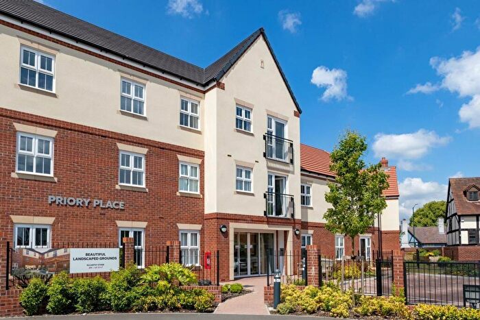 2 Bedroom Retirement Property For Sale In Priory Place, Studley, B80