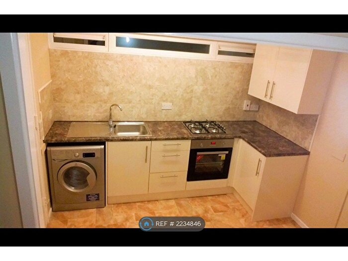 1 Bedroom Flat To Rent In Ramsons Avenue, Milton Keynes, MK14