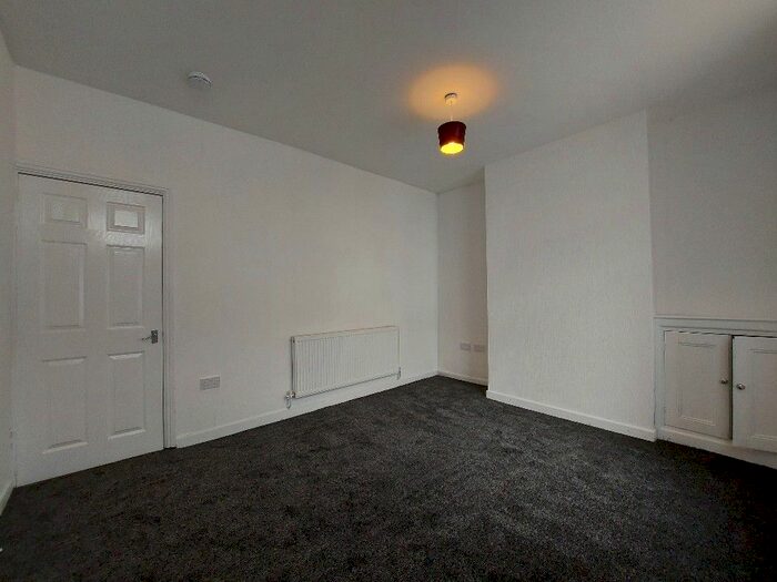 2 Bedroom Property To Rent In Florence Street, Burnley, BB11