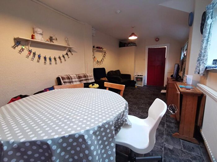 5 Bedroom House To Rent In Farrar Road, Bangor, Gwynedd, LL57