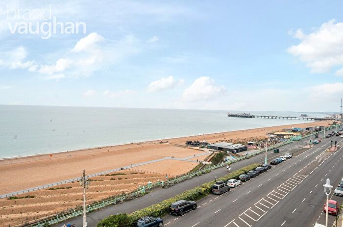 2 Bedroom Flat To Rent In Marine Parade, Brighton, East Sussex, BN2