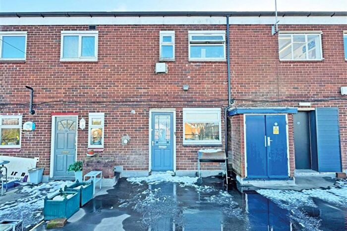 2 Bedroom Flat For Sale In A High Street Harborne, Birmingham, B17