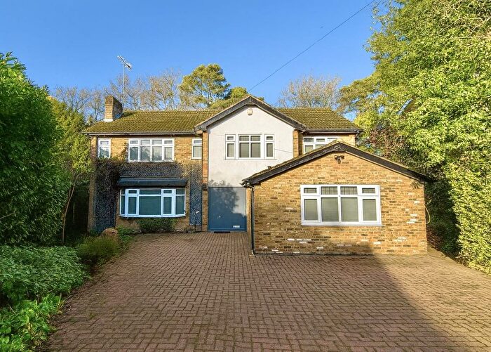 5 Bedroom Detached House For Sale In Florida Close, Bushey Heath, Bushey, WD23