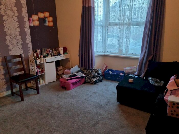 1 Bedroom Flat To Rent In Old Park Road, Darlaston WS10