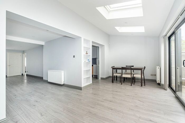 3 Bedroom Terraced House To Rent In Willow Road, New Malden, KT3