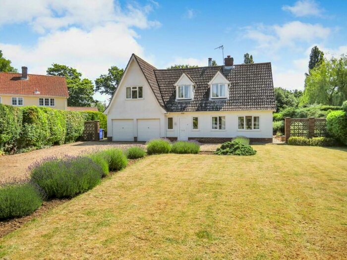 4 Bedroom Detached House For Sale In Paddock Farm, Coney Weston, IP31