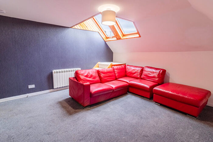 2 Bedroom Maisonette For Sale In Market Street, Montrose, DD10