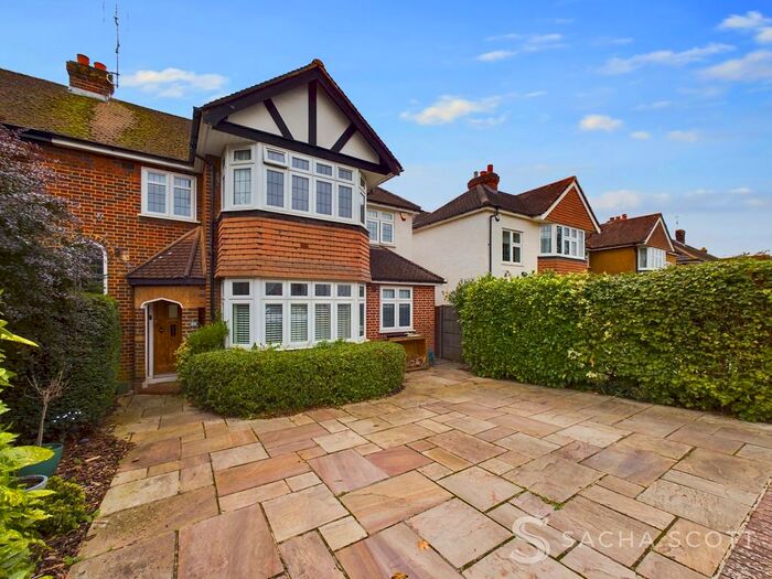 4 Bedroom Semi-Detached House To Rent In Overdale, Ashtead, KT21