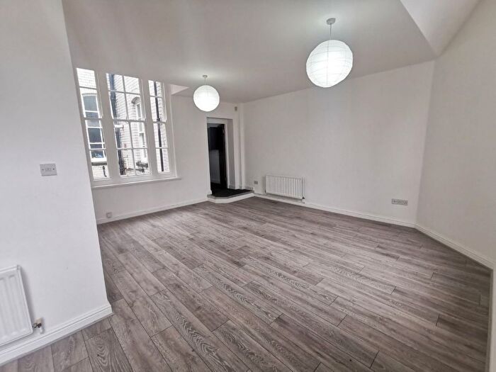 2 Bedroom Flat To Rent In Pink Lane, Newcastle Upon Tyne, NE1