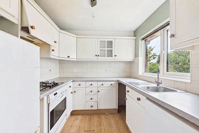 2 Bedroom Maisonette To Rent In Maypole Road, Taplow, Maidenhead, Buckinghamshire, SL6