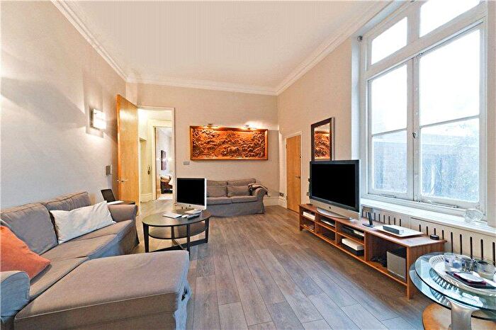 2 Bedroom End Of Terrace House To Rent In Hamilton Terrace, St John's Wood, NW8