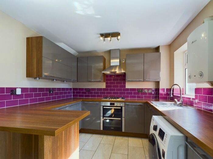 3 Bedroom Terraced House To Rent In Howard View, South Ham, Basingstoke, RG22