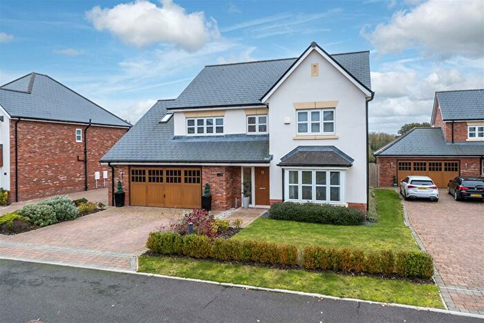 4 Bedroom Detached House For Sale In Moorings Close, Wardle, CW5