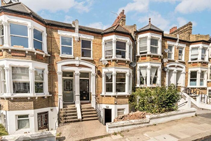 2 Bedroom Flat To Rent In Tressillian Road, Brockley, SE4