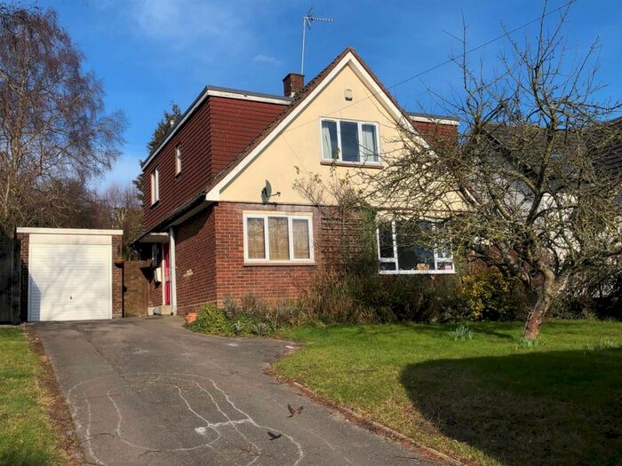 4 Bedroom Detached House To Rent In South Park Gardens, Berkhamsted, HP4