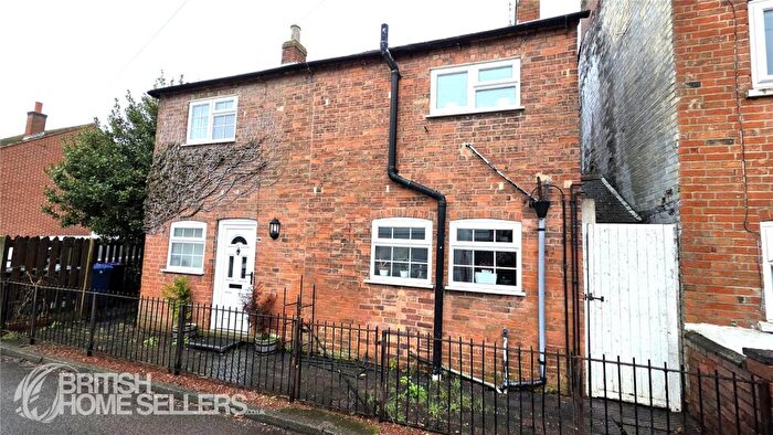 4 Bedroom Semi-Detached House For Sale In East Street, Gotham, Nottingham, Nottinghamshire, NG11