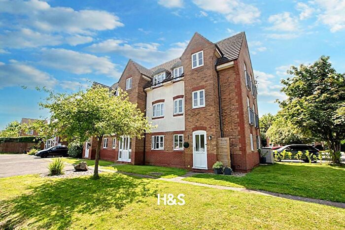 2 Bedroom Apartment For Sale In Winster Avenue, Dorridge, Solihull, B93