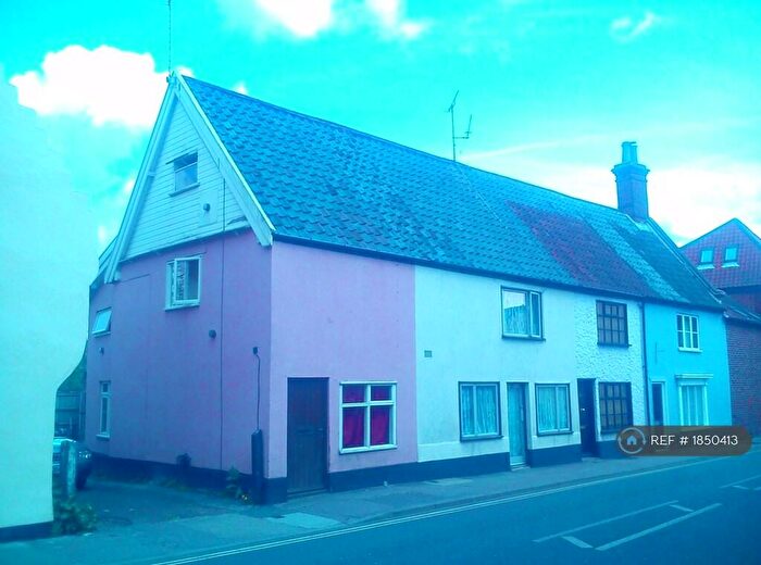 2 Bedroom Semi-Detached House To Rent In Blyburgate, Beccles, NR34