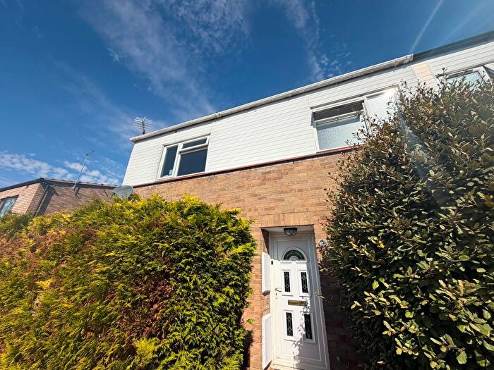 3 Bedroom Property To Rent In Myrtle Bank, Milton Keynes, MK12