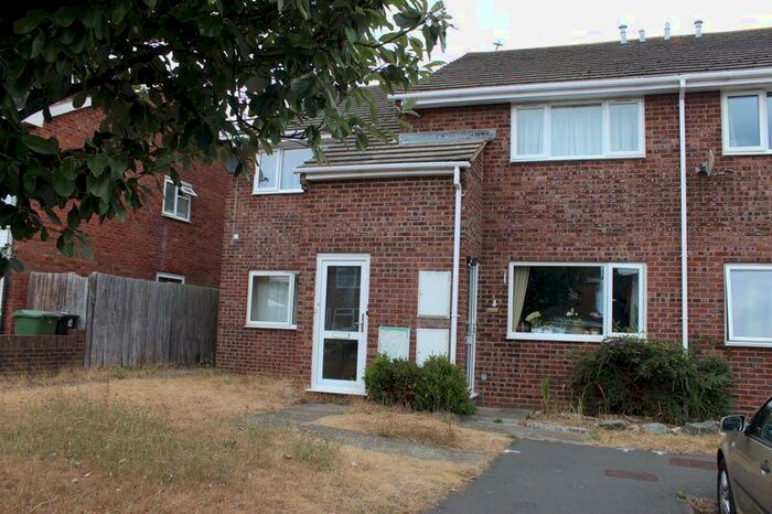 1 Bedroom Flat To Rent In Ground Floor Maisonette, OX14