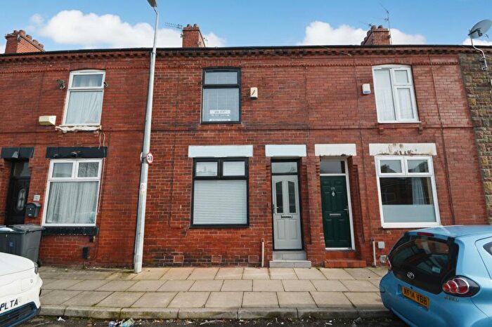 3 Bedroom Terraced House To Rent In Renshaw Street, Eccles, M30