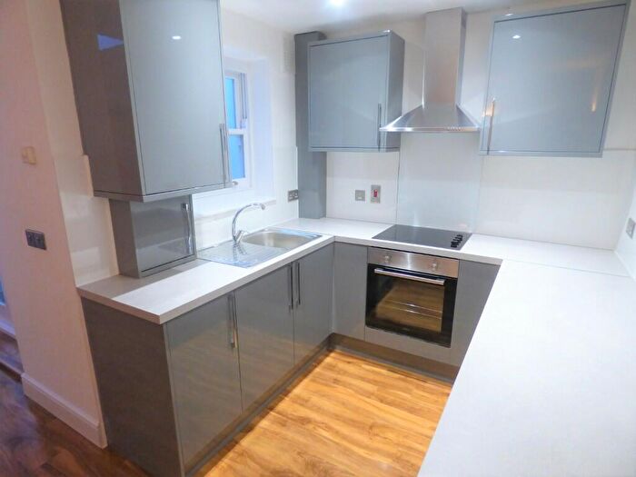 1 Bedroom Flat To Rent In Wick Road, London, E9