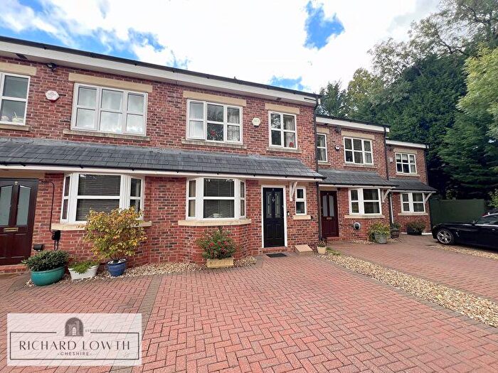 3 Bedroom Town House For Sale In Hockley Paddock, Park Lane, Poynton, SK12