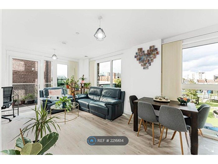 1 Bedroom Flat To Rent In Taylor House, London, E13