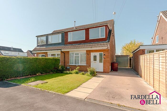 3 Bedroom Semi Detached House For Sale In Kings Drive, Padiham, BB12