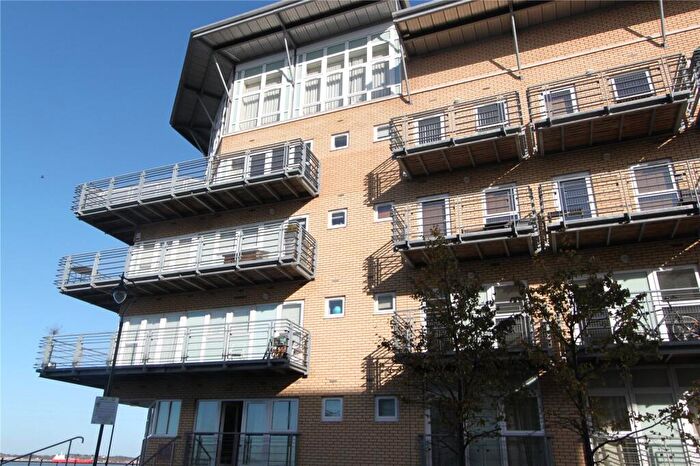 1 Bedroom Flat To Rent In Portland Place, Greenhithe, Kent, DA9