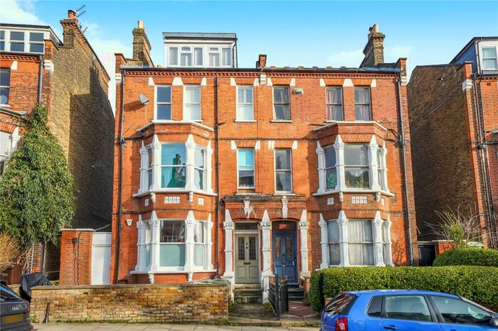 1 Bedroom Apartment To Rent In Savernake Road, London, NW3