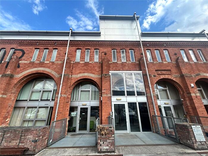 2 Bedroom Flat For Sale In Electric Wharf, Coventry, West Midlands, CV1
