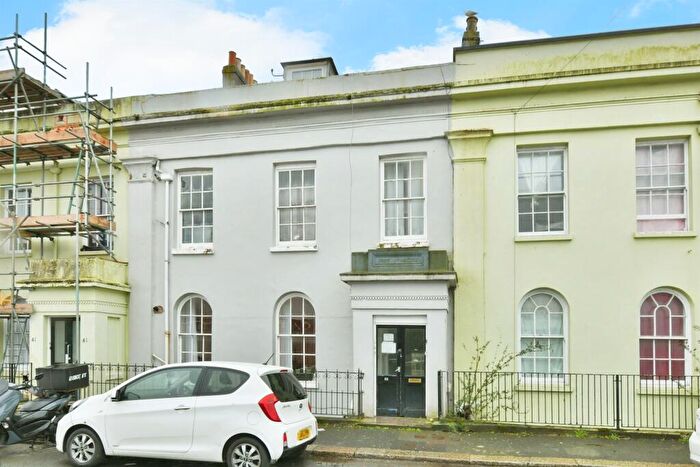 1 Bedroom Flat For Sale In Emma Place, Plymouth, PL1