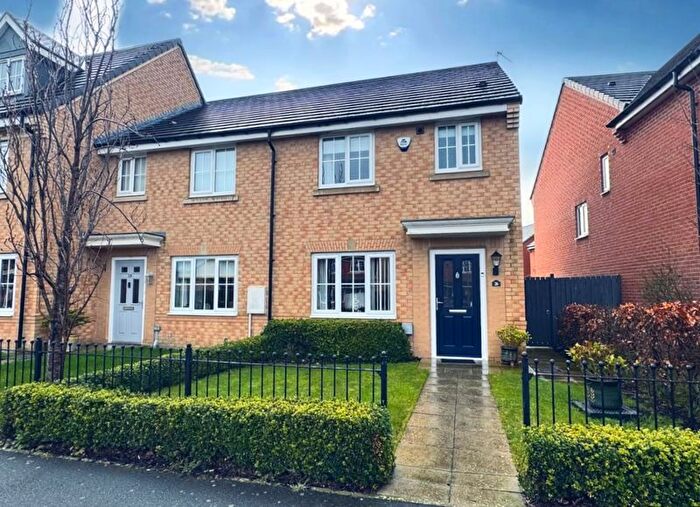 3 Bedroom Semi-Detached House For Sale In Ambridge Way, Seaton Delaval, Whitley Bay, NE25