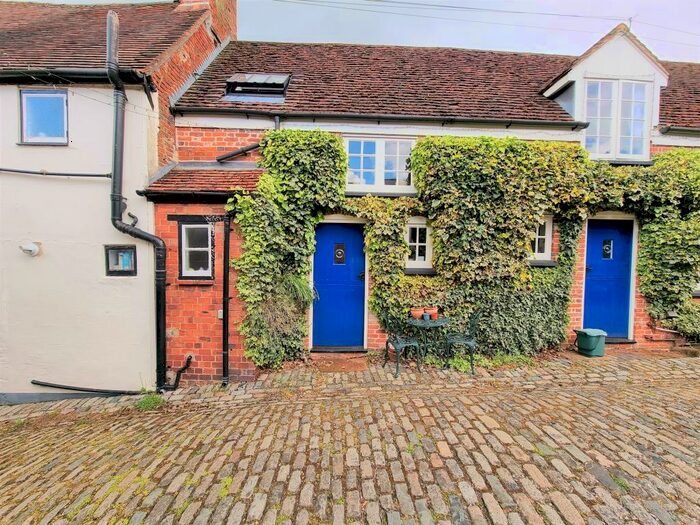 1 Bedroom Cottage To Rent In Horn Street, Winslow, MK18