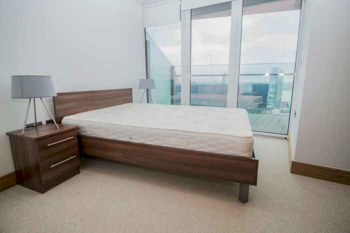 1 Bedroom Flat To Rent In Arena Tower, Crossharbour Plaza, Canary Wharf, London, E14