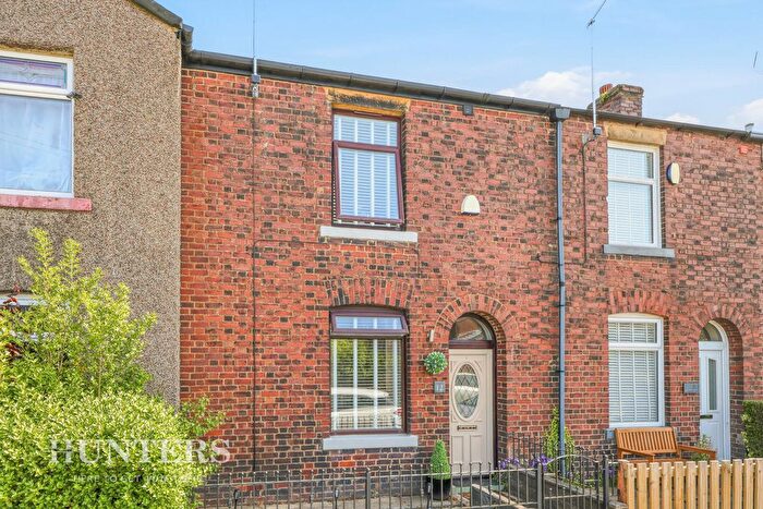 2 Bedroom Terraced House For Sale In Wellington Street, Littleborough, OL15