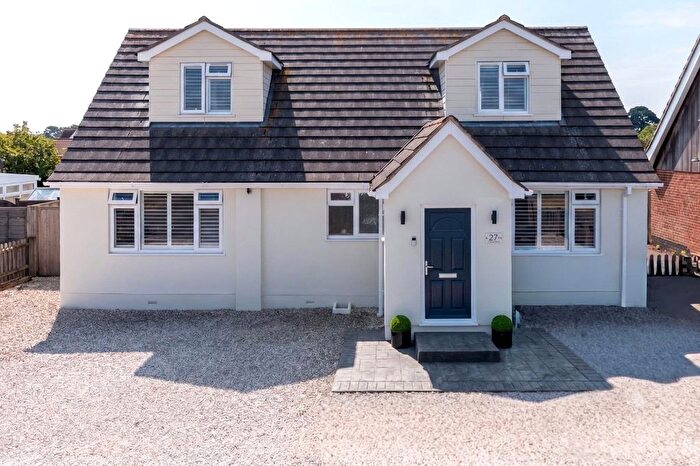 4 Bedroom Detached House For Sale In Cowley Road, Lymington, Hampshire, SO41
