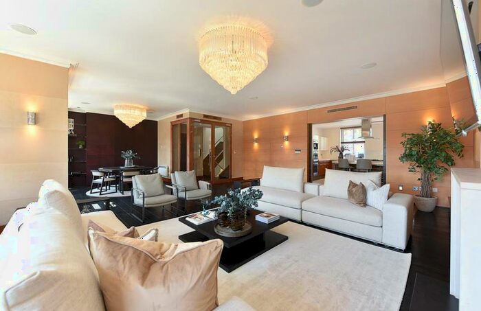 4 Bedroom Apartment To Rent In St. Johns Wood Park, St. Johns Wood, London, NW8