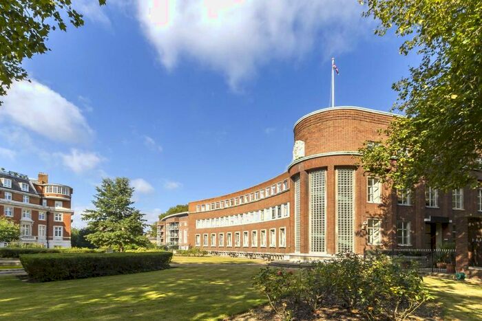 2 Bedroom Flat To Rent In Rosebery Avenue, London, EC1R