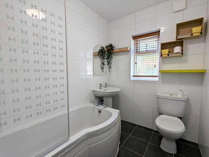 2 Bedroom Detached House To Rent In Banastre Road, Southport, Merseyside, PR8