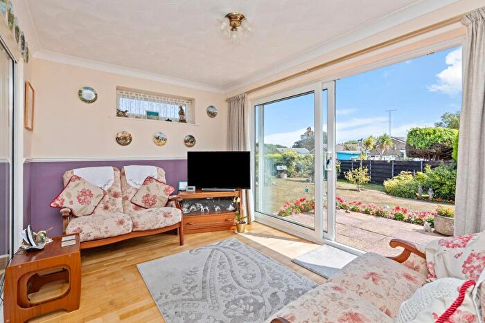 2 Bedroom Detached Bungalow For Sale In Lundy Close, Littlehampton, BN17