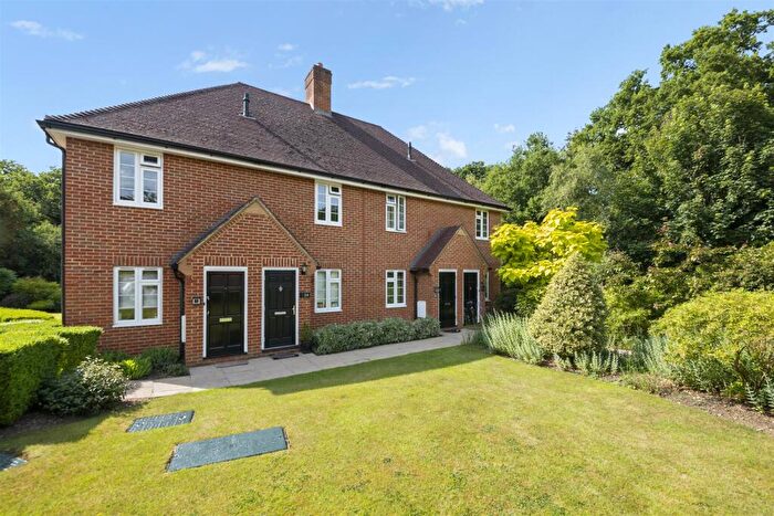 2 Bedroom Apartment For Sale In Lady Yorke Park, Seven Hills Road, Iver, SL0