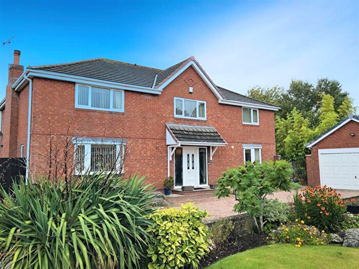 4 Bedroom Detached House For Sale In Highgate Place, West Park, Lytham, FY8